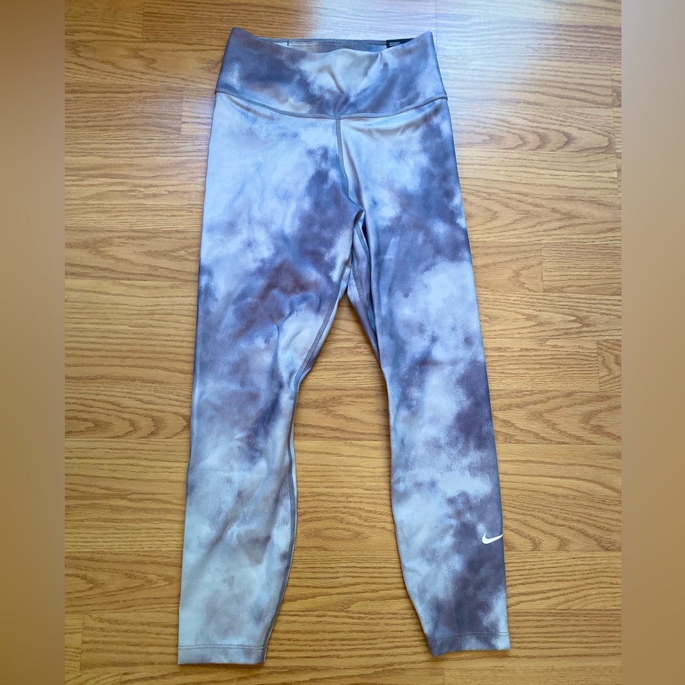 Dry-fit Nike tights